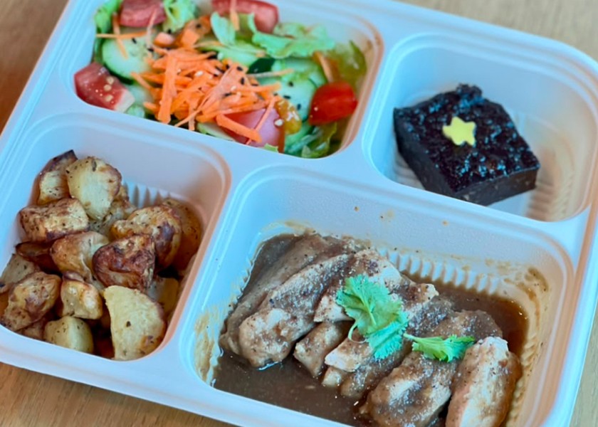 A Yumbox meal enjoyed by Shiu Min